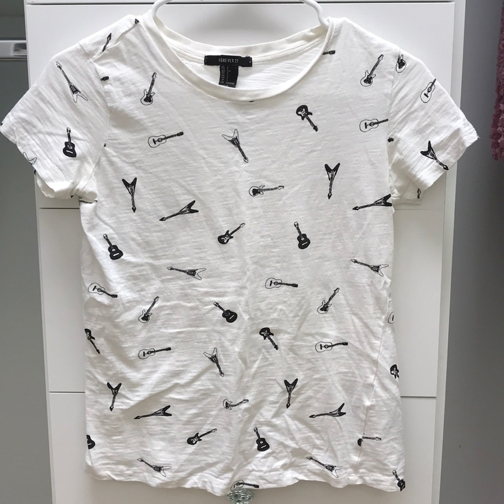 White tee with guitars